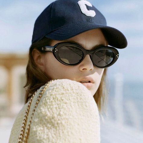 Kaia Gerber wearing Celine 'CL40193I' sunglasses. American Model, British Fashion Awards, Celine Sunglasses, Kaia Gerber, Fashion Awards, British Fashion, Cindy Crawford, Opening Soon, Get The Look