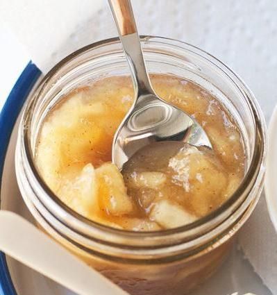 This super-easy apple recipe will have you pumping up the jam—and giving it away as gifts—all autumn long. You’ll need about 5 cups of apples per 48-serving batch, so this is the perfect treat to make after you’ve gone apple picking. There’s no boiling jars with this method, either. The freezer preserves it! Apple Freezer, Homemade Jam Recipes, Freezer Jams, Frozen Apple, Fruit Butter, Freezer Jam Recipes, Homemade Jams, Jam Recipes Homemade, Apple Recipes Easy