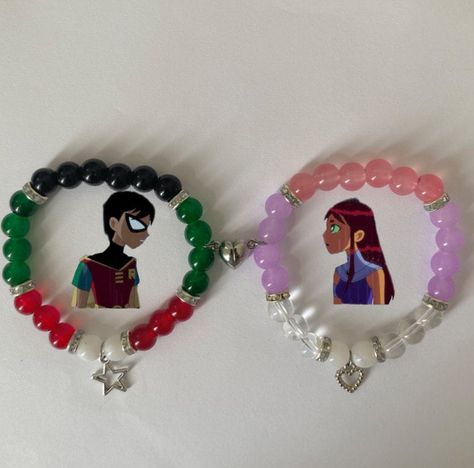 Disney Princess Bracelet, Robin X Starfire, Matching Things, Girly Bracelets, Dress Design Drawing, Bead Charms Diy, Diy Bracelet Designs, Diy Bracelets Patterns, Hand Craft