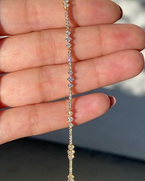 Julz on Instagram: "This is the most beautiful 14k diamond tennis bracelet that is a little unique but still so very classic The perfect bracelet worn alone or worn in a wrist mess ✨✨✨ It is 14k and adjustable at 6.5-7” It has the most beautiful diamonds with three round brilliants followed by 6 smaller diamonds on a bar 💖 Swipe to see this gorgeous bracelet worn! Head to our website to claim this absolute stunner ❤️- diamond flower bangle available - others NFS" Diamond Tennis Bracelet, Tennis Bracelet Diamond, Diamond Flower, Gorgeous Bracelet, Tennis Bracelet, Round Brilliant, Most Beautiful, Tennis, Bangles