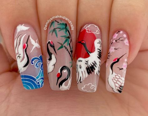 Japanese Theme Nail Art, Kimono Nail Art, Asian Inspired Nail Art, Japanese Theme Nails, Japan Theme Nails, Japanese Inspired Nail Art, Japan Themed Nails, Japanese Art Nails, Nails Japanese Design