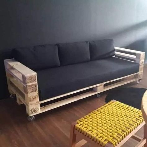 Used pallets