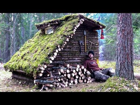 (167) Building a log hut to survive in a wild forest. Bushcraft camping in the wild - YouTube Bush Craft Shelter, Bushcraft Shelter Long Term, Shelter In The Woods, Hut In The Woods, Shelters In The Woods, Forest Hut, Primitive Camping, Bush Lodge, Bushcraft Shelter