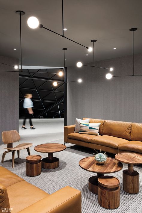 Nvidia Campus by Gensler: 2018 Best of Year Winner for Large Tech Office Meja Sofa, Tech Office, Industrial Office Design, Lounge Interiors, Corporate Office Design, Office Lobby, Office Space Design, Office Lounge, Modern Office Design