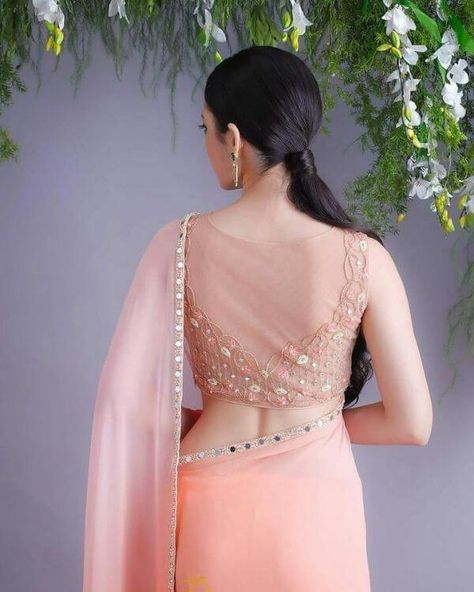 Fancy Saree Blouse Back Neck Designs for Indian Women - K4 Fashion Net Saree Blouse Designs, Ombre Saree, Netted Blouse Designs, Vine Border, Blouse Designs Catalogue, Pearl Work, Backless Blouse Designs, Saree Blouse Neck Designs, Fashionable Saree Blouse Designs