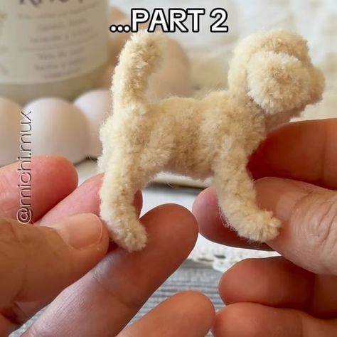 Pipe Cleaner Animals Step By Step, Pipe Cleaner Animals, Pipe Cleaner Art, Chenille Crafts, Miniature Clay, Pipe Cleaner Crafts, Mini Dogs, Tiger Cub, Miniature Poodle