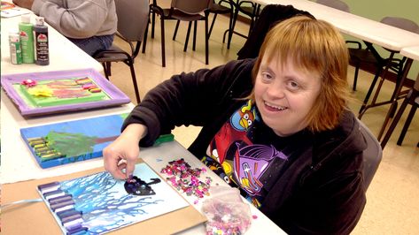 Our Favorite Spring Art Projects for Special Needs Adults Art For Adults With Disabilities, Special Needs Art, Diy Study Table, Craft Ideas For Adults, Spring Art Projects, Craft Projects For Adults, Diy Bird Bath, Art Projects For Adults, Painted Pots Diy