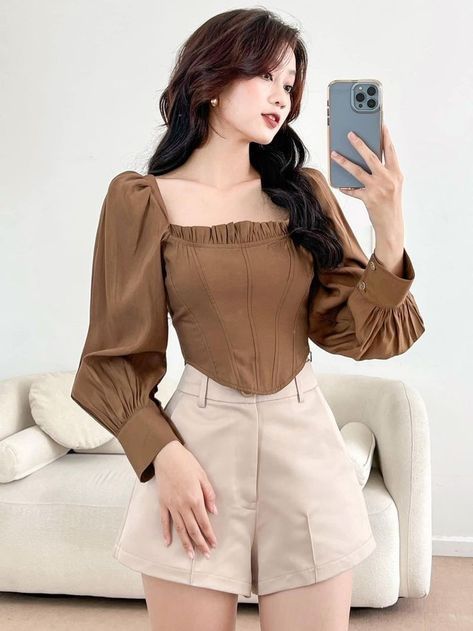 Winter Outfits Dinner, Casual Home Office, Outfit Ideas For School Fall, Cute Outfits Winter, Women Korean Fashion, Blouse Casual Fashion, Square Neck Long Sleeve, Cute Short Dresses, Fashion Sketches Dresses