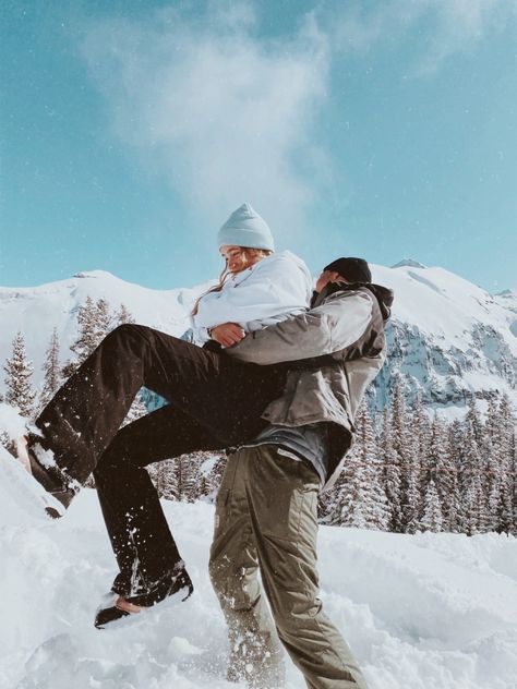 Couple Snowboarding Pictures, Couple Skiing Pictures, Ski Trip Pictures, Winter Couple Pictures, Snowboarding Pictures, Ski Pics, Ski Pictures, Adventure Picture, Snowboarding Trip