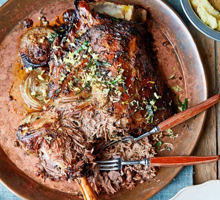 Slow-roasted shoulder of lamb, mmm supper tonight while the kids and I ride horses and swim, supper cooks 😋😋 Lamb Slow Cooker Recipes, Aga Recipes, Slow Roast Lamb, Slow Cooker Lamb, Roast Lamb, Lamb Recipe, Roasted Onions, Lamb Shoulder, Lamb Dishes