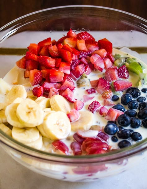 Frozen Fruit And Sweetened Condensed Milk, Mexican Fruit Salad With Cream, Fruit Salad With Sweet Condensed Milk, Refreshing Fruit Salad, Condensed Milk Fruit Salad, Mexican Fruit Salad With Condensed Milk, Fruit Salad Condensed Milk, Fruit Salads For Parties, Fruit Salad With Condensed Milk