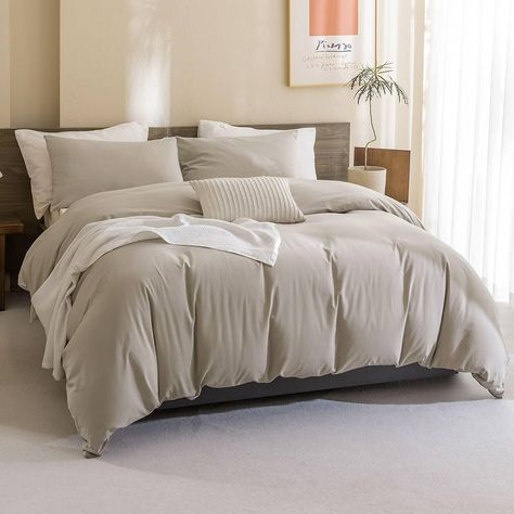 Amazon.com: CozyTide King Bedding Set (104×90 Inch),100% Cotton Linen Feel Textured Breathable Comforter Set,3 Pieces Soft Lightweight Fluffy Bedding Comforter & Set for All Season : Home & Kitchen King Size Bed Comforters Color Schemes, Beige Comforter Bedroom Ideas, Aesthetic Comforter, Colored Bedding, Textured Comforter, Texture Bedding, Oversized King Comforter, Modern Comforter Sets, Full Size Comforter Sets