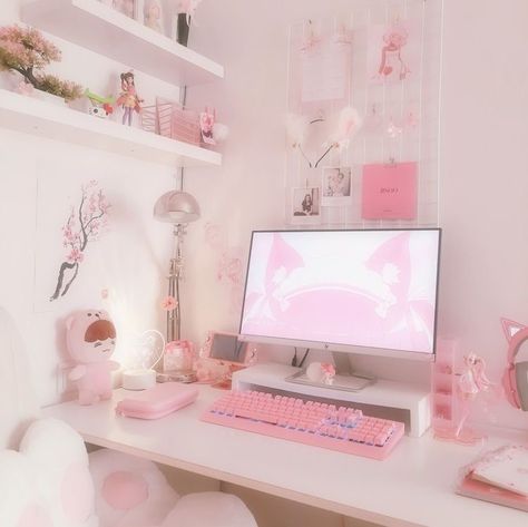 Cute Room Ideas Aesthetic Kawaii, Pink Gaming Setup Room, Kawaii Room Desk, Aesthetic Bedroom Kawaii, Cute Aesthetic Bedroom Ideas Pink, Cute Desk Ideas Aesthetic Pink, Pink Room Aesthetic Kawaii, My Melody Aesthetic Room, Pink Gaming Set Up Aesthetic