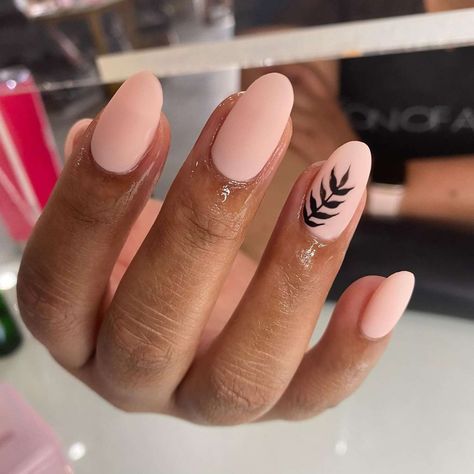 20 Summery Matte Nail Looks We Can't Wait to Try French Manicures, Matte Summer Nails, Summer Nails Matte, Matte Gel Nails, Nails Looks, Cool Abstract Art, Marble Nail Designs, Nail Looks, Matte Nail