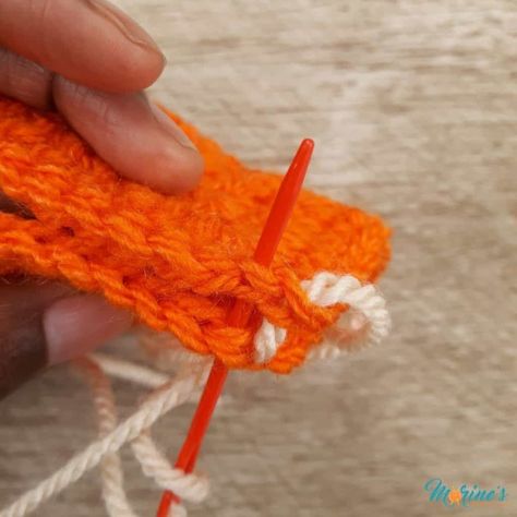 Whip Stitch Crochet, Joining Crochet Squares, Magic Circle Crochet, Joining Yarn, Crochet Pieces, Whip Stitch, Crochet Hexagon, Your Crochet, Stitch Crochet