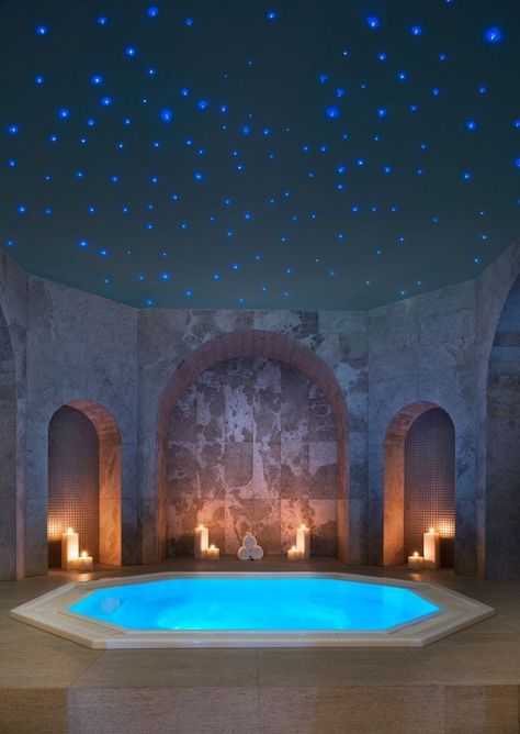 L’Iridium Spa du St Regis Mauritius Resort (Le Morne, Ile Maurice) Mauritius Resorts, Deco Spa, Spa Luxe, Dreams Spa, Indoor Swimming Pool, Spa Design, Spa Room, St Regis, Indoor Swimming