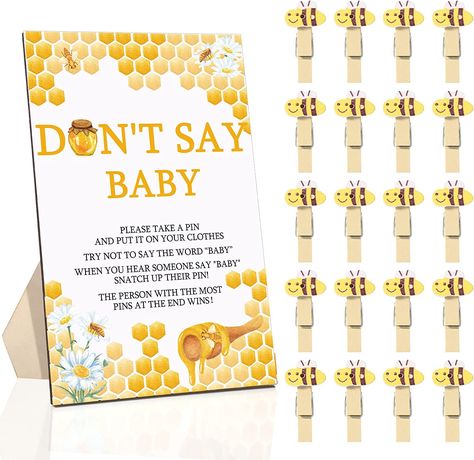 Honey Bee Baby Shower Theme, Bee Themed Gender Reveal, Winnie Poo, Honey Bee Baby Shower, Animal Baby Shower Theme, Baby Shower Prizes, Baby Shower Theme Decorations, Bee Baby Shower Theme, Baby Reveal Party