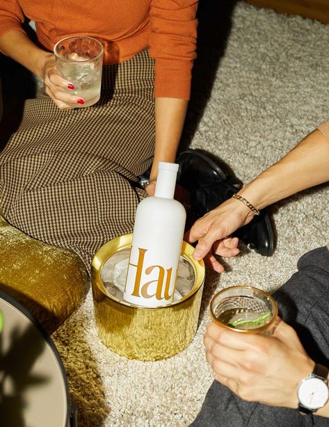 Rethinking drink: three entrepreneurs taking the edge off alcohol Flash Photography Aesthetic, Liquor Shelves, Kin Euphorics, Vodka Mixes, Wine Photography, Photo Food, Marketing Content, Photography Aesthetic, Flash Photography