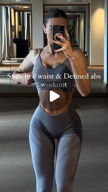 Luisa Giulietta | snatched waist & defined abs workout 🤍 •leg hold 3x30 sec •butterfly kicks 3x30 reps •leg raises 3x15 reps •classic crunches 3x20 reps... | Instagram Leg Raises, Abs Workout