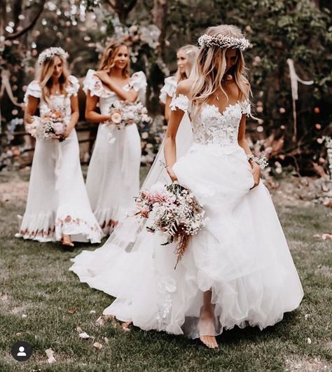 Tulle Skirt Wedding, Tulle Skirt Wedding Dress, Barefoot Bride, Chic Wedding Gown, Skirt Wedding Dress, Trumpet Wedding Dress, Galia Lahav, Wedding Dresses With Straps, Fairy Wedding