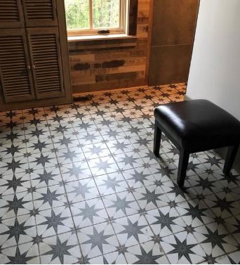 Hallway Tiles Floor, Wood Look Tile Floor, Laundry Room Tile, Entryway Tile, Star Ceramic, Black Floor Tiles, Porch Tile, Tiled Hallway, Loft Bathroom