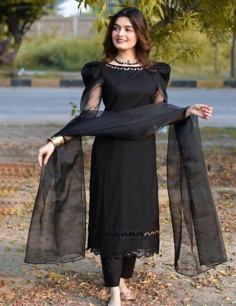 Black dress Suits Design For Girls Latest, Patyala Suit Designer For Girl, Black Churidar Designs, Long Kurti Designs Casual, Latest Stylish Suits Design, New Trendy Kurti Designs, Fancy Kurti Designs Latest, Black Kurti Design, Black Suit For Women