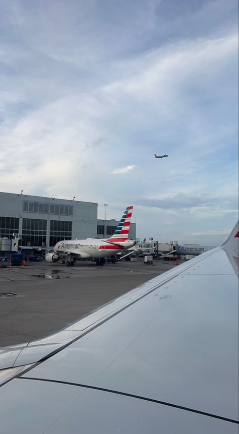 Airport Aestethic, Travel Aestethic, Texas Airport, Billionaire Husband, Florida Airport, Travel Miami, 2024 Manifestation, Vw Super Beetle, Midland Texas