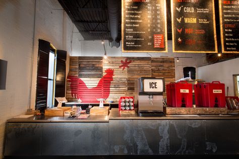 Pallet Wood Restaurant designs - Hot Chicken Takeover Rotisserie Chicken Restaurant Design, Fried Chicken Store Design, Chicken Store Design, Fried Chicken Shop Design, Chicken Shop Design Ideas, Chicken Shop Design, Fried Chicken Restaurant Design, Chicken Restaurant Design, Chicken Bar