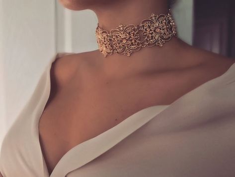 Nahee was rather rare for a breed of prey. With her lightened natural… #fanfiction #Fanfiction #amreading #books #wattpad Elegant Choker, Gold Choker, Three Days, Follow For More, Choker, Choker Necklace, Collar, Gold