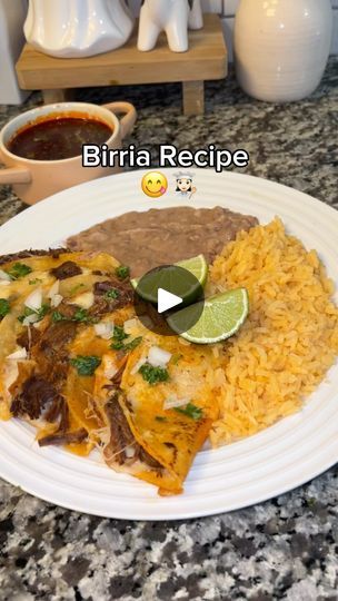 Bria Taco, Easy Birria Recipe, Birria Recipe Mexican, Birria Recipe, Birria Tacos, Recipe Mexican, Home Meals, Mexican Food Recipes, Tacos