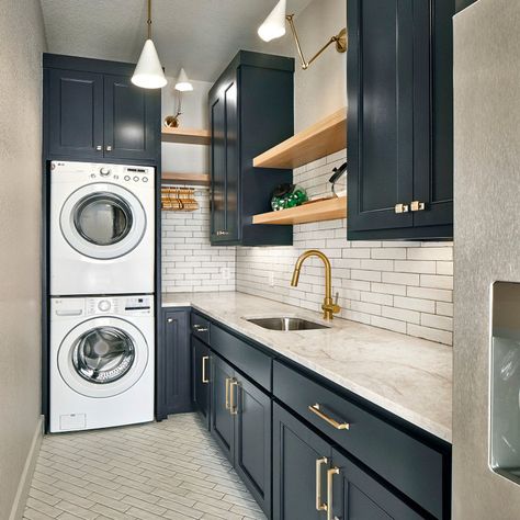 75 Beautiful Small Utility Room Ideas and Designs - October 2024 | Houzz UK Utility Room Small Layout, Black And White Utility Room Ideas, Charcoal Utility Room, Small Utility Room Ideas With Sink, Small Utility Room Ideas Stacked, Small Galley Utility Room Ideas, Utility Basement Ideas, Secret Utility Room, Utility Room Hacks