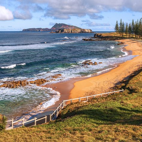 Vision Book, Norfolk Island, The Pacific Ocean, Remote Island, Public Holiday, Weird Creatures, Crochet Doily, Natural Scenery, Doily Patterns