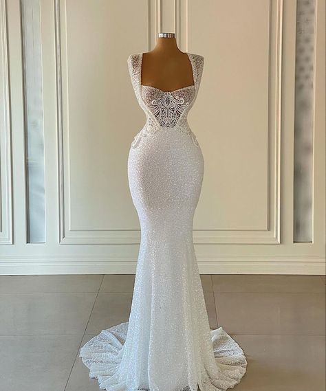 Bridesmaids Colours, Bridal Gown Lace, Stylish Wedding Dresses, Fancy Wedding Dresses, Mermaid Wedding Dresses, Cute Wedding Dress, Wedding Reception Dress, Glamour Dress, Dream Wedding Ideas Dresses