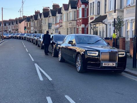 Rolls Royce book for your next trip to Airport,London,Weddings,Business Meeting,Birthday,Night out,all special days Mafia House Aesthetic, Kardashian Cars, Posh Cars, Luton Airport, Mercedes Brabus, Cool Truck Accessories, Bentley Rolls Royce, Small Luxury Cars, Black Car Service