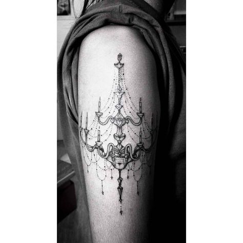 Chandelier Sternum Tattoo, American Classic Tattoo, Chandelier Tattoo, Sternum Tattoo, Classic Tattoo, Body Mods, Back Tattoo, Tattoo Artist, Art Drawings Sketches