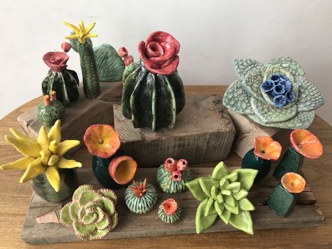 Cactus de ceramica | Ceramic wall art, Hand built pottery, Pottery handbuilding Clay Projects For Kids, Ceramic Cactus, Cactus Ceramic, Pottery Handbuilding, Ceramic Artwork, Keramik Design, Garden Pottery, Flower Sculptures, Ceramic Wall Art