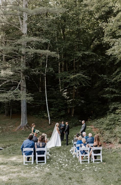 These two have the purest love ever. They opted for a small summer wedding in Vermont, and it was perfect! The bride's crepe dress was so modern and beautiful. Their bridals turned out perfect, and we had the best lighting. Their small ceremony and reception was so intimate and special! I love small weddings. #bridals #weddingdressinspo #crepeweddingdress #elopement #smallwedding #vermontwedding #weddingreception #outdoorreception #summerbridals #groomoutfit #bridalphotosinspiration #bridalideas Tiny Backyard Wedding, Small Summer Wedding, Backyard Intimate Wedding, Small Private Wedding, Small Family Wedding, Backyard Cabin, Small Outdoor Wedding, Campground Wedding, Woods Wedding