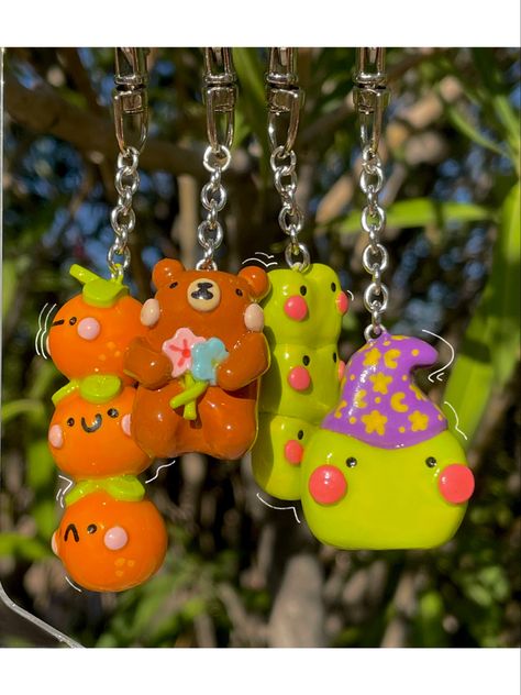 Cute lill keychains 🥹✨ Cute Clay Keychains, Polymer Clay Keychains, Mail Art Envelopes, Mini Clay, Clay Keychain, Clay Things, Polymer Clay Figures, Sculpey Clay, Clay Diy Projects