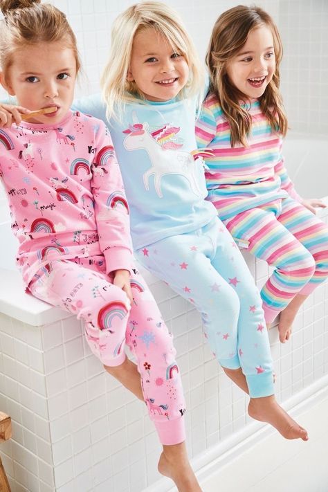 Pijamas Kids, Pj Outfit, Kids Pyjamas, Girl Pajamas, Girls Nightwear, Cute Pjs, Kids Nightwear, Comfortable Pajamas, Cute Pajamas