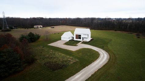 An energy-efficient house rises on 8.5 acres in Indiana - Curbed 5 Acres Of Land, Acres Of Land, Retreat House, Be Simple, Passive House, Energy Efficient Design, Energy Efficient Homes, Modern Farmhouse Plans, Farmhouse Exterior