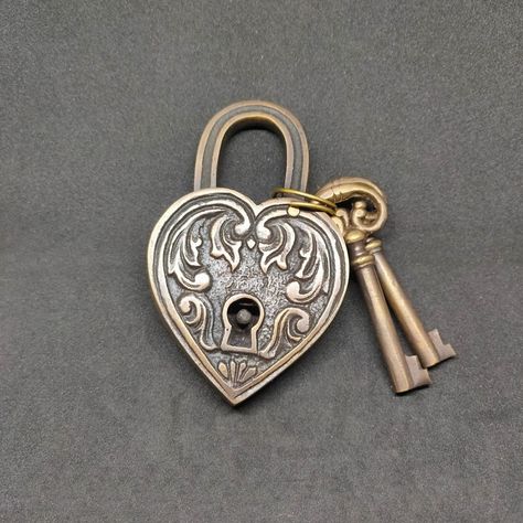 "★ Solid Brass Heart Padlock ★ ITEM DESCRIPTION: ❤ Antique Love Padlock Key Working Lock ❤ ✦ Material = Solid Brass (Rust Free) ✦ Finishing = Antique Brass ✦ Padlock Size = 3.7\"(height) x 2.5\"(width) x 0.5\" inch (projection) ✦ Key Size = 2.7\" x 0.9\" inch What You Get? ✔ Brass Heart Padlock Plus 2 Key. ✔ Good condition ✔ Premium and Best Quality ✔ Safe delivery guarantee ★ KEEP SHOPPING ★ Return to my main shop page here: https://www.etsy.com/shop/MrBrassCrafts" Old Lock And Key, Old Padlock, Padlock Aesthetic, Padlock Tattoo, Lock Aesthetic, Vintage Lock And Key, Heart Lock Tattoo, Old Lock, Lock Tattoo