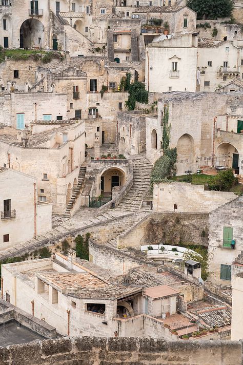 Ancient Greek Village, Ancient Greek House, Sicily Architecture, Spring Kingdom, Remnant Chronicles, Mediterranean Town, Ancient Italy, Town Architecture, Buildings Art