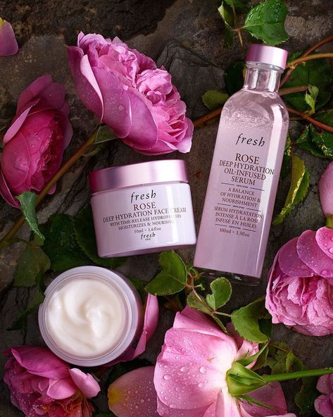 Rose Skincare, Hyaluronic Acid Moisturizer, Skin Care Business, Love Animation Wallpaper, Damask Rose, Beauty Products Photography, Happy Skin, Profile On Instagram, Shooting Photo