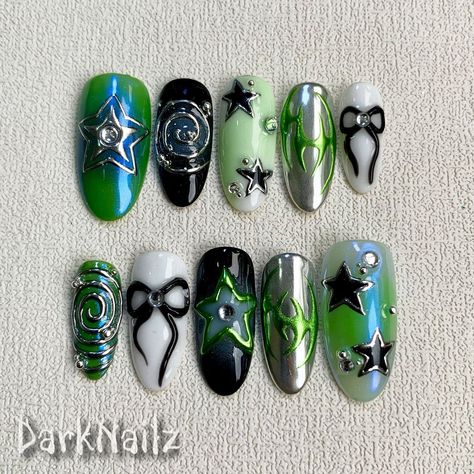 Custom Green Press On Nails, Gothic Punk Rock Nails, Goth Y2K Ribbons Black Stars Press On Nails bring a touch of nostalgia and futuristic style to your fingertips. With a wide range of colors, designs, and finishes, these press on nails allow you to express your individuality and stay on top of the latest trends. Whether you prefer bold and vibrant shades or subtle and sophisticated designs, DarkNailz press on nails offer endless possibilities for creating your desired look. [PLEASE READ BEFORE