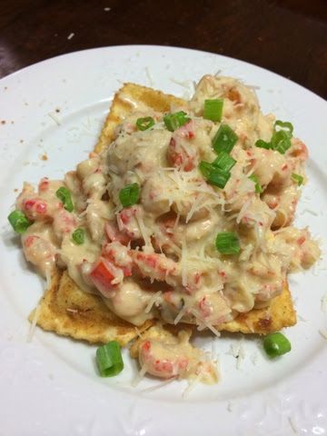 Through the Doughnut Hole: Fried ravioli topped crawfish cream sauce Crawfish Ravioli Recipe, Crawfish Cream Sauce Recipe, Crawfish Ravioli, Crawfish Dishes, Fried Ravioli, Louisiana Dishes, Crawfish Recipes, Louisiana Food, Cajun Dishes