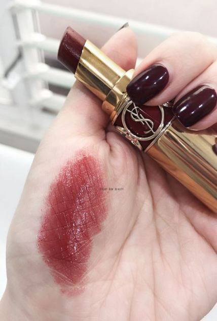 Ysl Lip Balm, Red Lipstick Swatches, Ysl Rouge Volupte Shine, Ysl Lip, Ysl Makeup, Alat Makeup, Nails Dark, Red Lipstick Makeup, Dark Lipstick