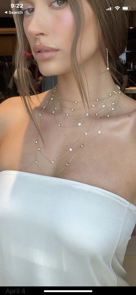 Jewelry For Prom Dress, Strapless Prom Dress Jewelry, Jewellery For Strapless Dress, Strapless Dress Jewelry Accessories, Jewelry For Strapless Dress Neckline, Prom Jewlrey Looks Silver, Strapless Dress Necklace Ideas, Strapless Dress Accessories Jewelry, Prom Dress Jewelry Ideas