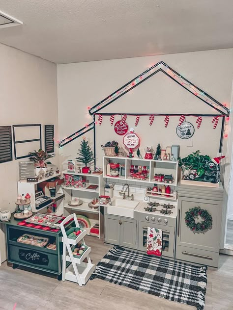 Diy Play Area Indoor, Toy Room Kitchen Ideas, Playroom Kitchen And Market, Play Kitchen Organization Ideas, Playroom Ideas Kitchen, Playroom Pretend Play Area, Diy Play Grocery Store Food, Playroom Stations Play Areas, Christmas Playroom Ideas