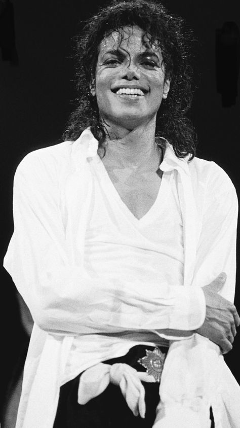 Michael Jackson Jam, Michael Jackson Poster, Michael Jackson Photoshoot, Hee Man, Michael Jackson Bad Era, Michael Jackson Wallpaper, Photos Of Michael Jackson, Michael Jackson Art, Michael Jackson Smile