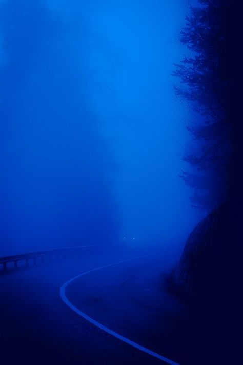 Blue Hour Photography, Blue Aesthetic Dark, Dark Blue Wallpaper, Everything Is Blue, Light Blue Aesthetic, Blue Dream, Blue Hour, The Fog, Cinematic Photography